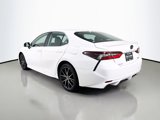 Used 2023 Toyota Camry SE image 5