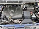 Used 2017 Toyota Sienna XLE image 5