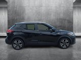 Used 2020 Nissan Kicks SV image 4