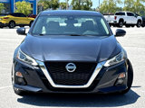 Used 2020 Nissan Altima 2.0 Platinum image 2