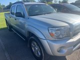 Used 2010 Toyota Tacoma PreRunner image 2