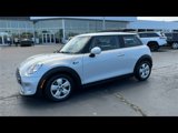 Used 2018 MINI Cooper 2-Door Hardtop image 4