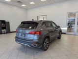 Used 2022 Volkswagen Taos SE image 3