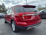 Used 2016 Ford Explorer XLT w/ Equipment Group 202A image 4
