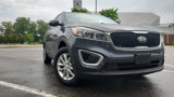 Used 2017 Kia Sorento AWD image 2