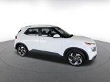 Used 2023 Hyundai Venue SEL image 2
