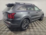 Certified 2022 Kia Sorento X-Line EX image 4