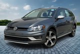 Used 2019 Volkswagen Golf Alltrack SE image 2