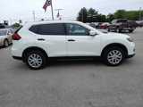 Used 2017 Nissan Rogue S image 6