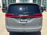 New 2025 Chrysler Pacifica Select image 5