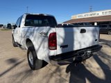 Used 2001 Ford F250 4x4 SuperCab Super Duty image 5