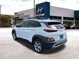 Certified 2022 Hyundai Kona SEL w/ Convenience Package image 3