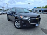 Used 2021 Chevrolet Traverse LS image 2