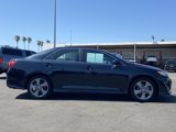 Used 2012 Toyota Camry SE image 3