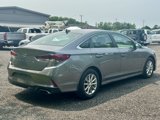 Used 2018 Hyundai Sonata SE w/ Winter Weather Package image 4