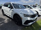 Used 2022 Volkswagen Tiguan SE R-Line image 2