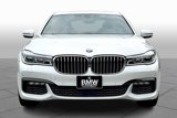 Used 2018 BMW 750i xDrive image 3