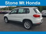 Used 2017 Volkswagen Tiguan Limited w/ Premium Package image 3