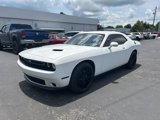 Used 2019 Dodge Challenger SXT image 3