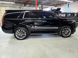Used 2019 Cadillac Escalade Luxury image 4