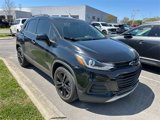 Used 2019 Chevrolet Trax LT w/ Redline Edition image 2