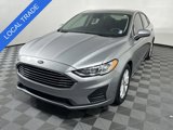 Used 2020 Ford Fusion SE image 3