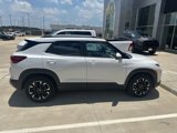 Used 2021 Chevrolet TrailBlazer LT w/ Convenience Package image 3