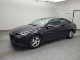 Used 2021 Hyundai Elantra SE image 2