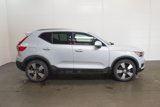 Used 2020 Volvo XC40 T5 Momentum image 3