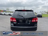 Used 2018 Dodge Journey SE w/ Blacktop Package image 4
