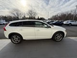 Used 2018 Volvo V60 T5 Cross Country image 6