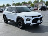 Used 2021 Chevrolet TrailBlazer LT w/ Convenience Package image 2