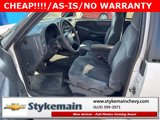 Used 2000 Chevrolet S10 Pickup LS w/ Preferred Equipment Group image 3