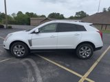 Used 2016 Cadillac SRX Luxury image 3