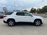 Used 2019 Chevrolet Traverse LT w/ LT Premium Package image 2
