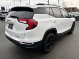 Used 2023 GMC Terrain AT4 image 5