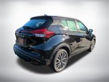 Used 2024 Nissan Kicks SV image 4
