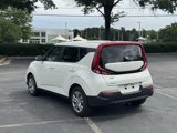 Certified 2022 Kia Soul LX image 3
