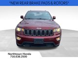 Used 2021 Jeep Grand Cherokee Laredo image 3