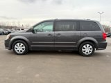Used 2017 Dodge Grand Caravan Crew image 2
