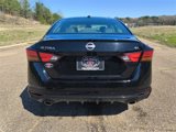 Used 2023 Nissan Altima 2.5 SL image 3