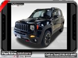 Used 2023 Jeep Renegade Trailhawk image 3
