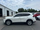 Used 2018 Nissan Rogue SV image 4
