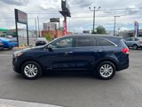 Used 2017 Kia Sorento AWD image 4