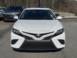 Used 2020 Toyota Camry SE image 2