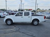 Used 2019 Nissan Frontier SV image 4