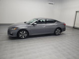 Used 2019 Nissan Altima 2.5 SV image 2