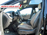 Used 2023 Chevrolet Equinox Premier image 4
