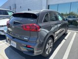 Used 2020 Kia Niro EX image 3