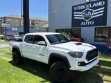 Used 2021 Toyota Tacoma TRD Off-Road w/ Technology Package image 2